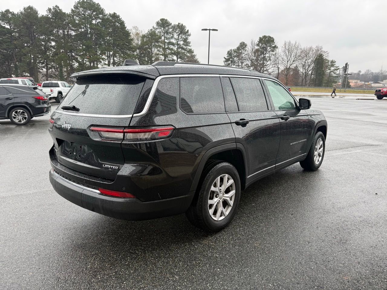 Used 2022 Jeep Grand Cherokee L Limited image 8