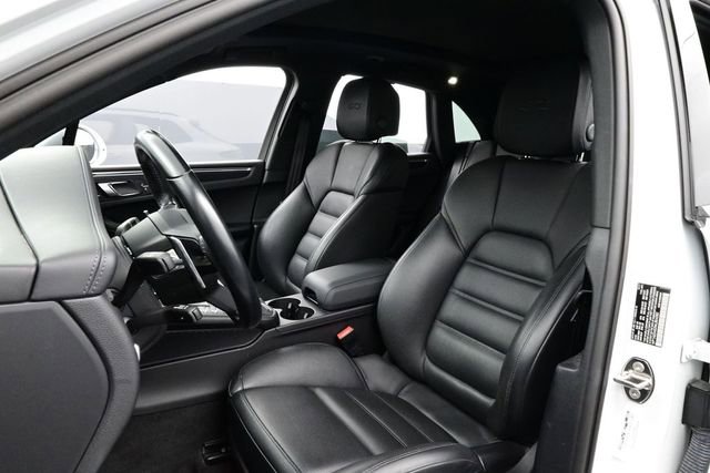 Certified 2021 Porsche Macan GTS AWD/4WD image 5