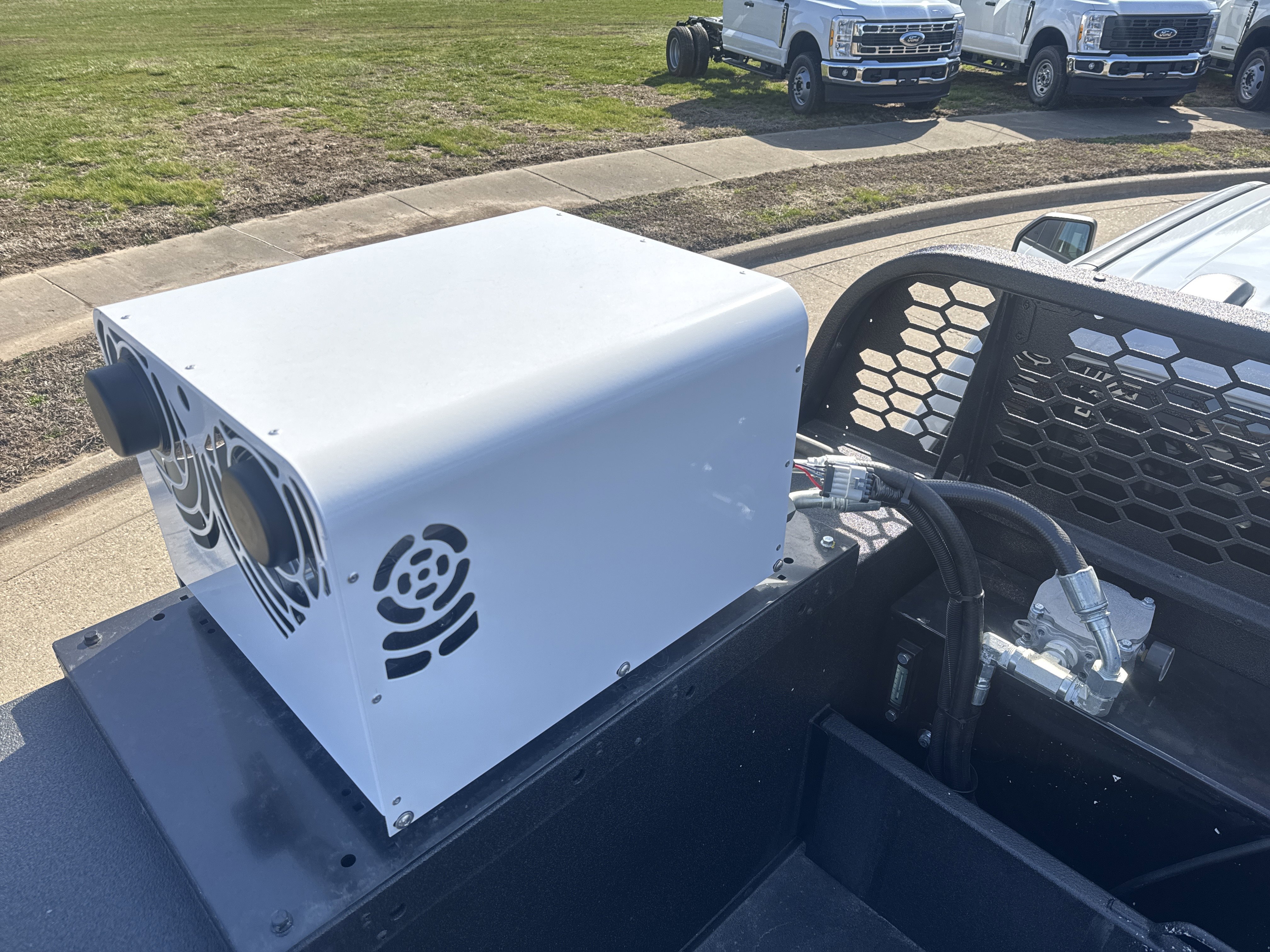 New 2026 Ford F550 4x4 Supercab Super Duty image 24