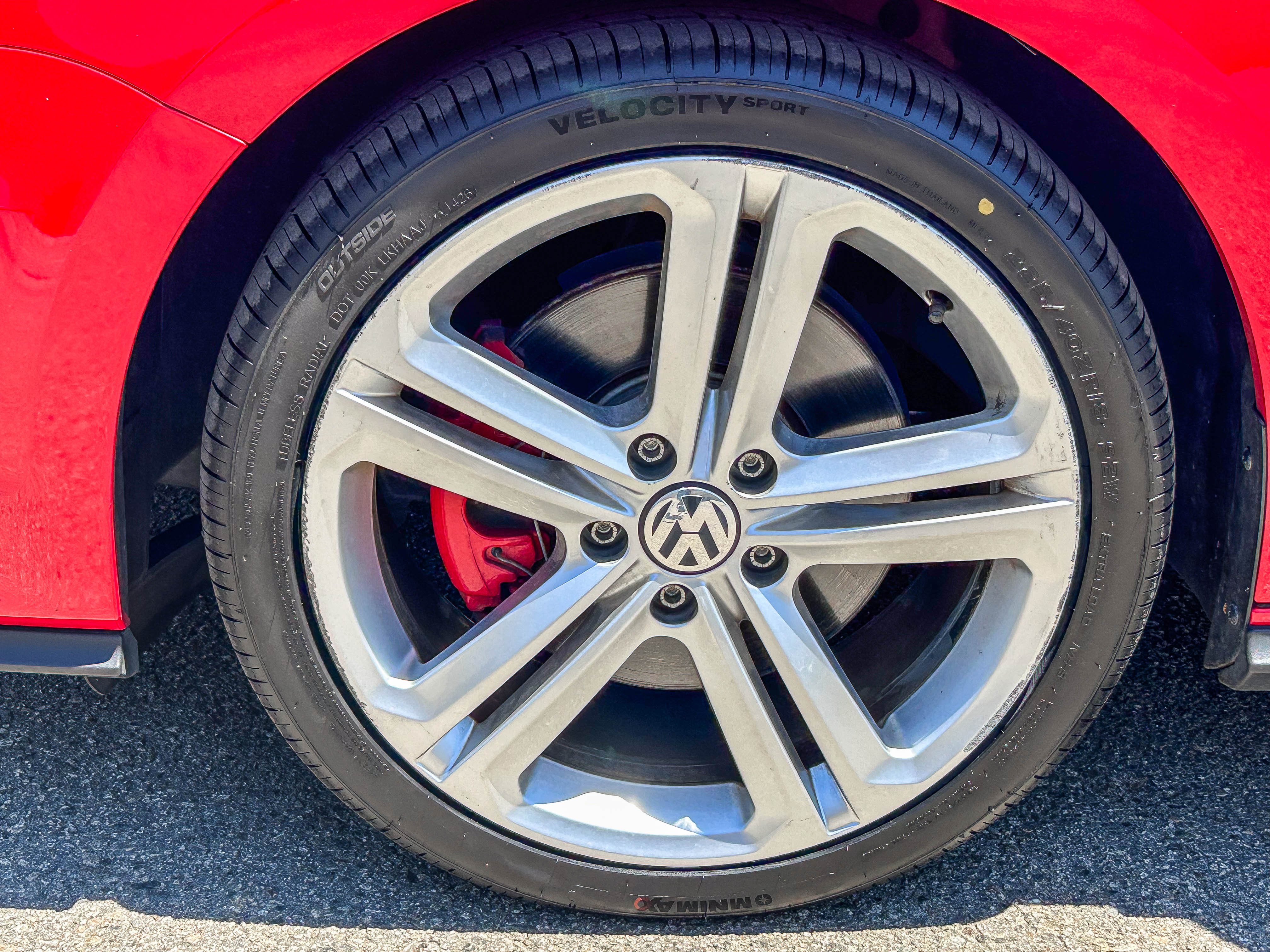 Used 2017 Volkswagen Jetta GLI FWD image 10