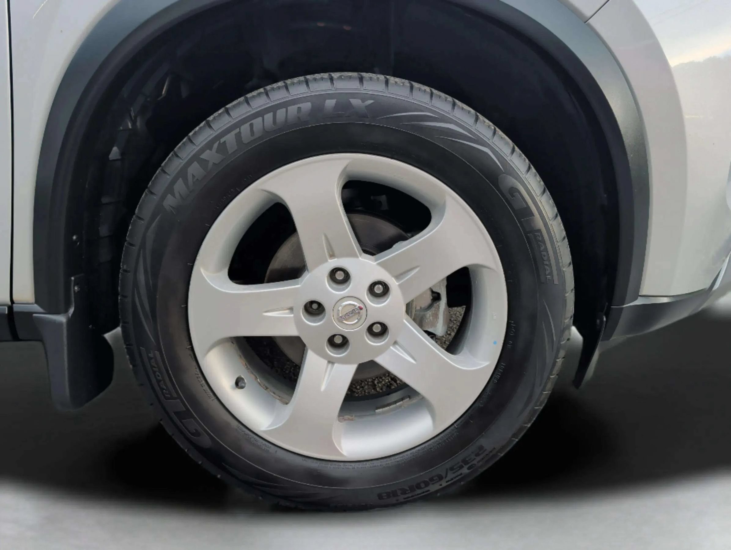 Used 2023 Nissan Rogue SV FWD image 40