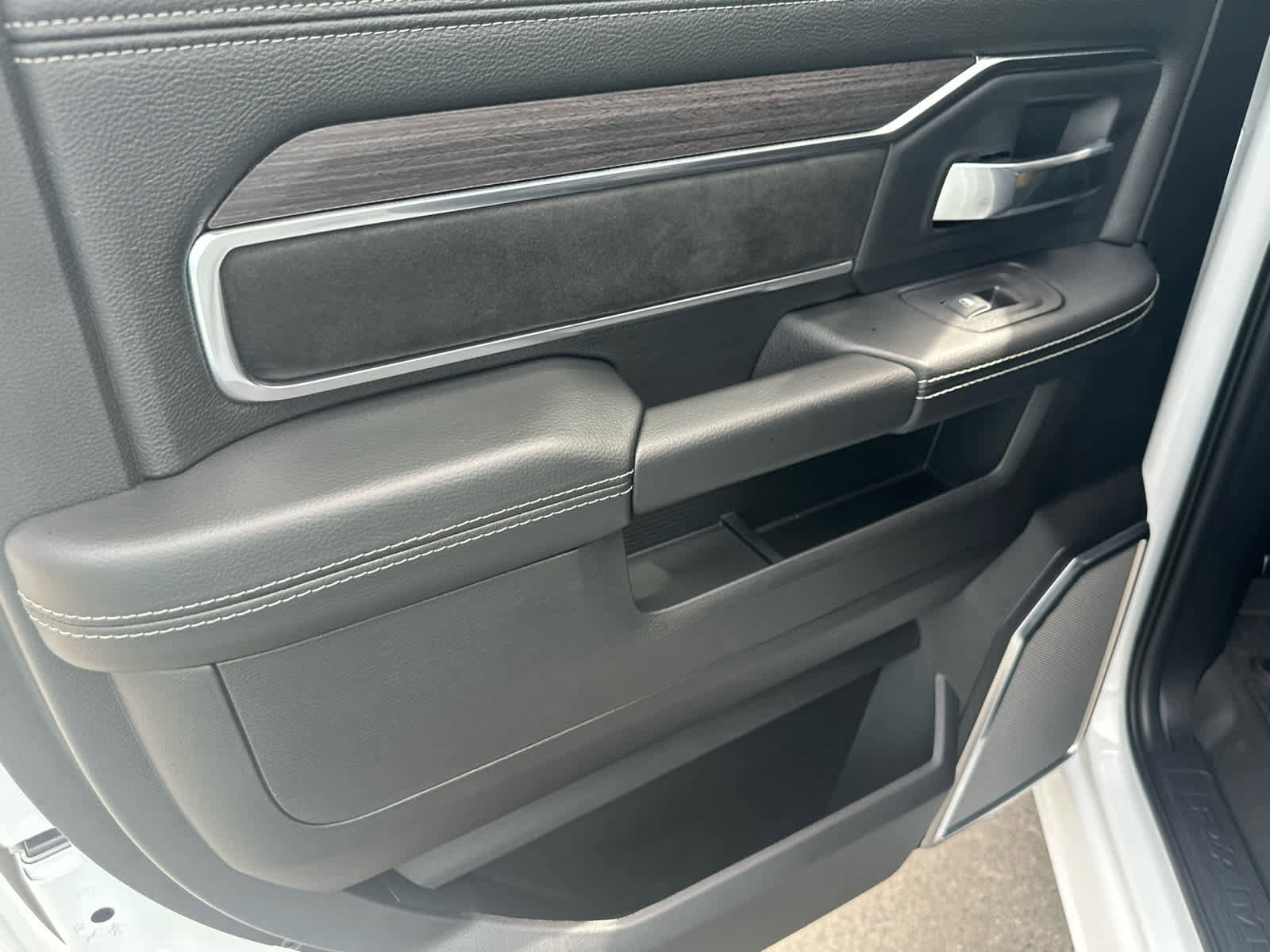 New 2026 RAM 3500 Laramie image 23