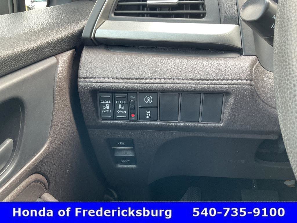 Certified 2022 Honda Odyssey EX image 28