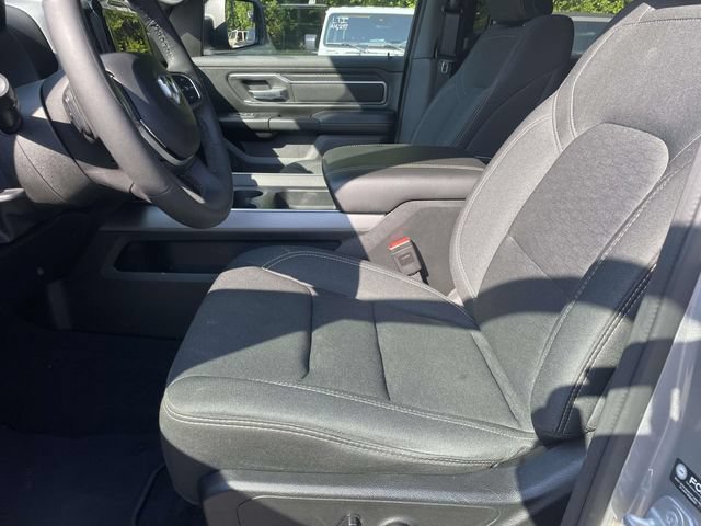 Used 2025 RAM 1500 Big Horn AWD/4WD image 16
