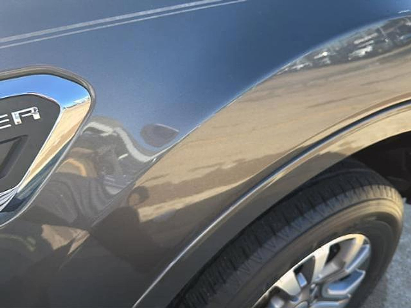 Used 2020 Ford Ranger Lariat w/ Trailer Tow Package image 14