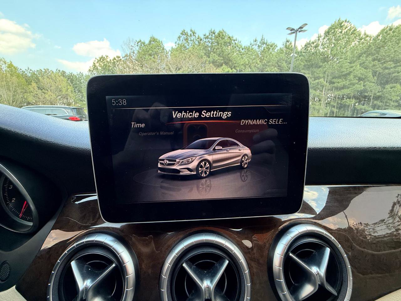 Used 2018 Mercedes-Benz CLA 250 image 18