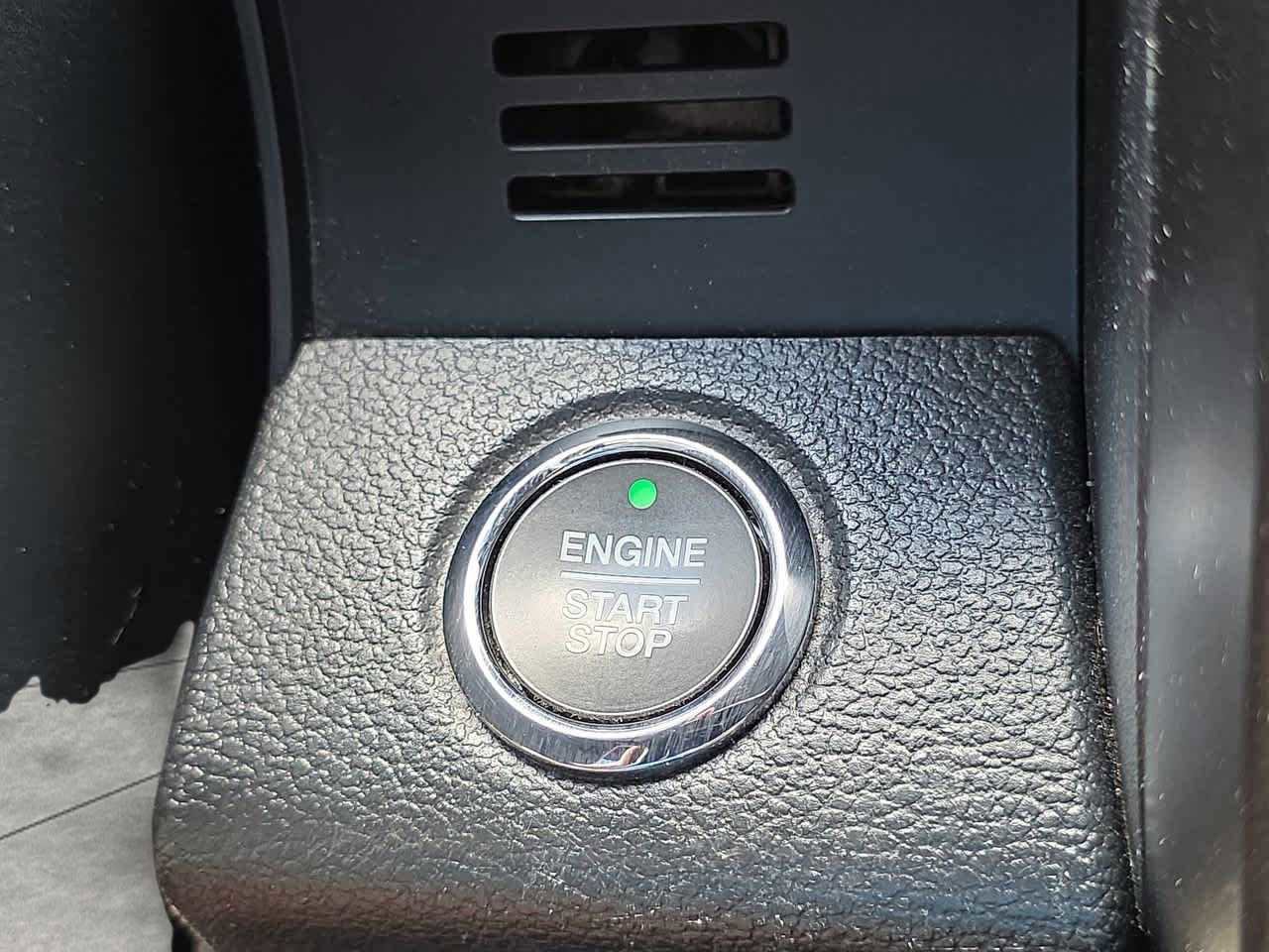 Used 2019 Ford Expedition Limited w/ Special Edition Package RWD image 29