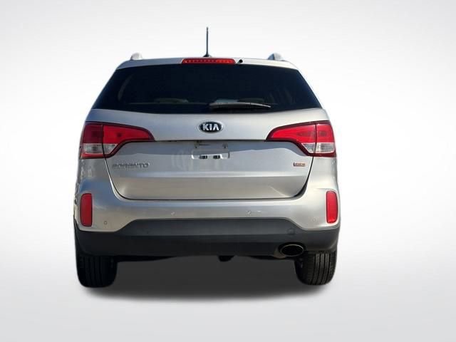 Used 2015 Kia Sorento LX image 21