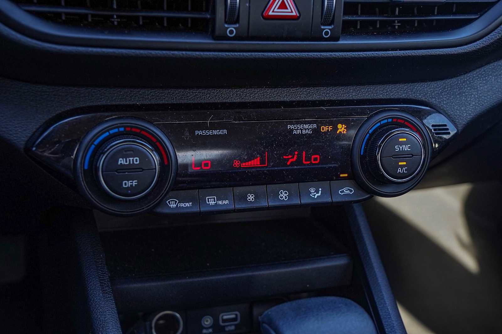 Used 2019 Kia Forte LXS image 18