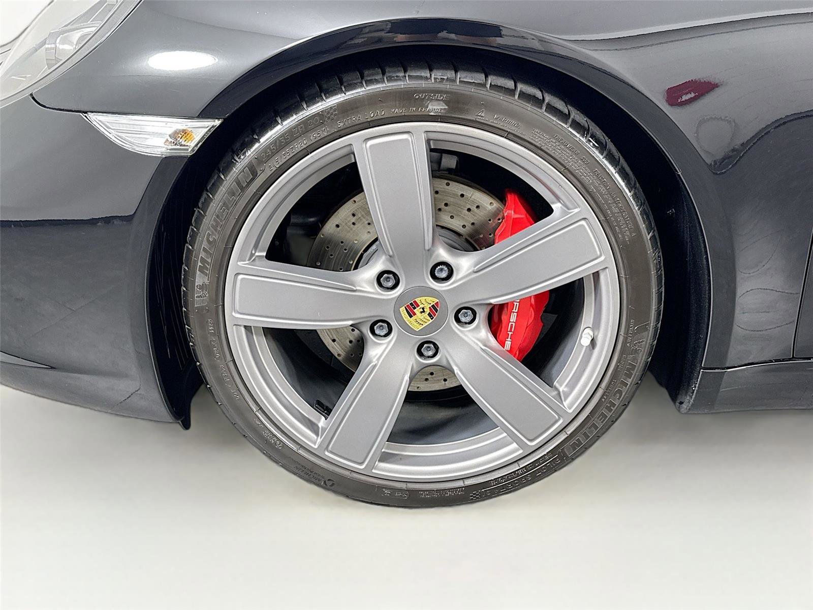 Used 2017 Porsche 911 Carrera S image 43