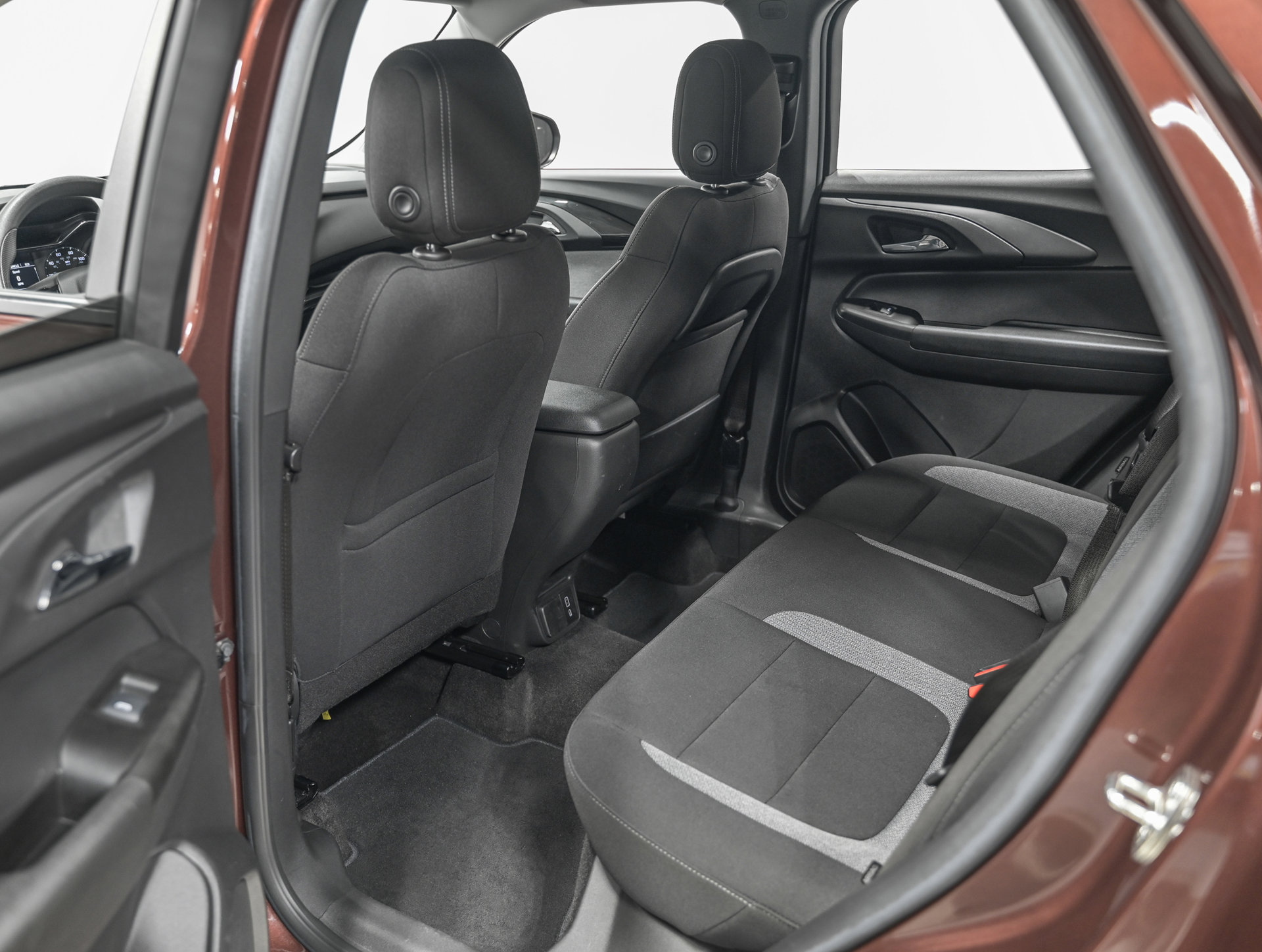 Used 2022 Chevrolet TrailBlazer LT w/ Convenience Package AWD/4WD image 29