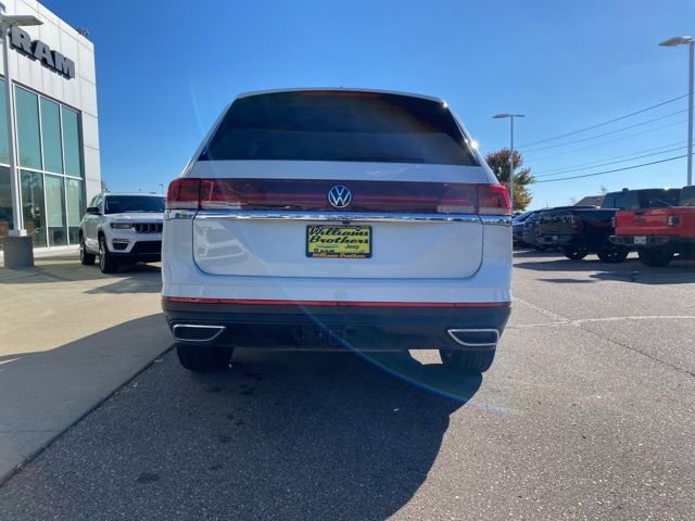 Used 2024 Volkswagen Atlas SE image 6