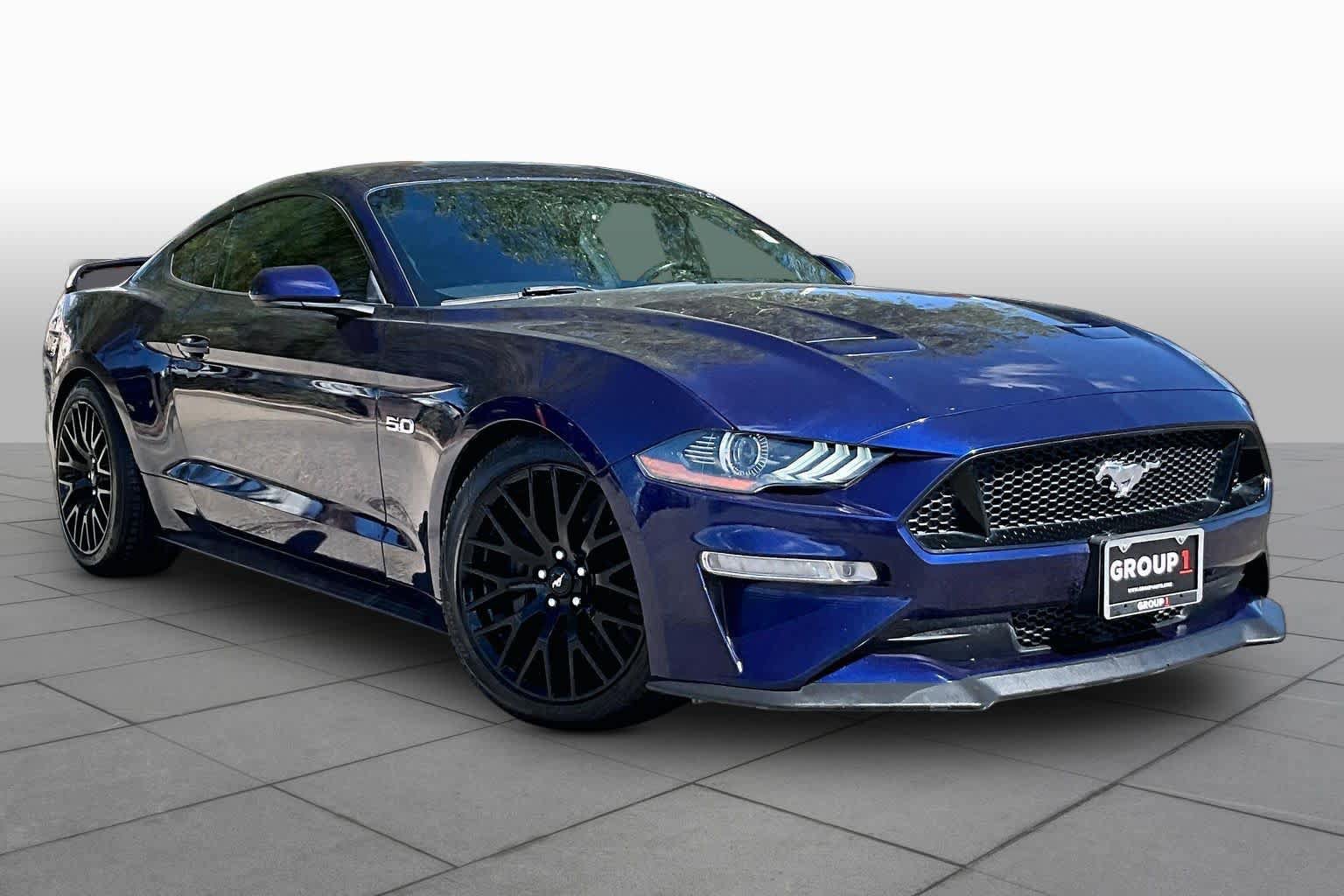 Used 2020 Ford Mustang GT w/ GT Performance Package RWD image 3