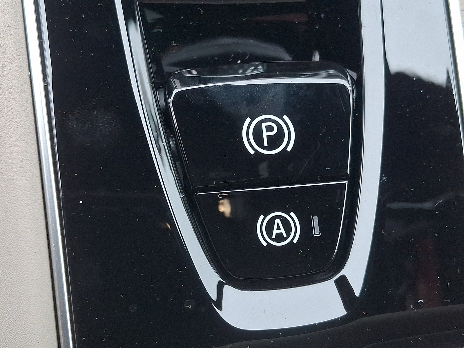 New 2027 Volvo XC90 T8 Ultra AWD/4WD image 19