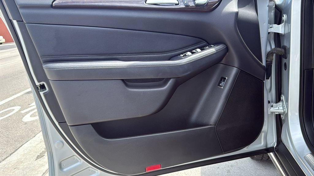 Used 2018 Mercedes-Benz GLE 350 image 20