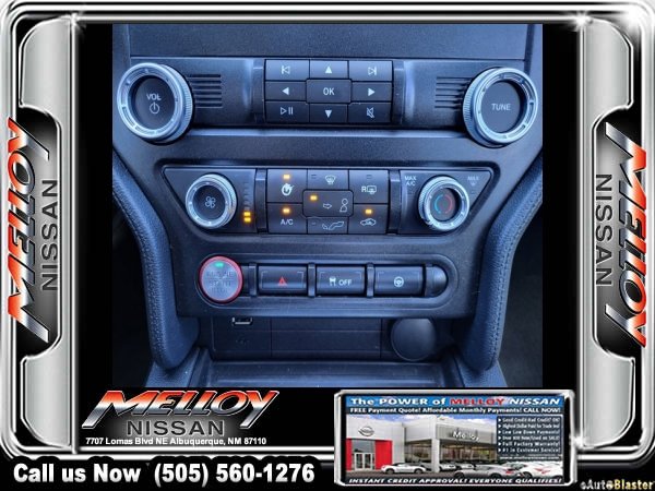 Used 2019 Ford Mustang EcoBoost image 12