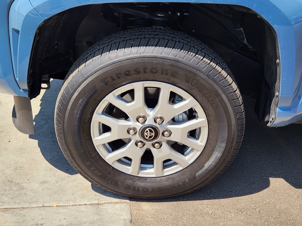 Used 2026 Toyota Tacoma SR5 AWD/4WD image 10