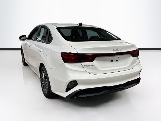 Certified 2023 Kia Forte LXS FWD image 5