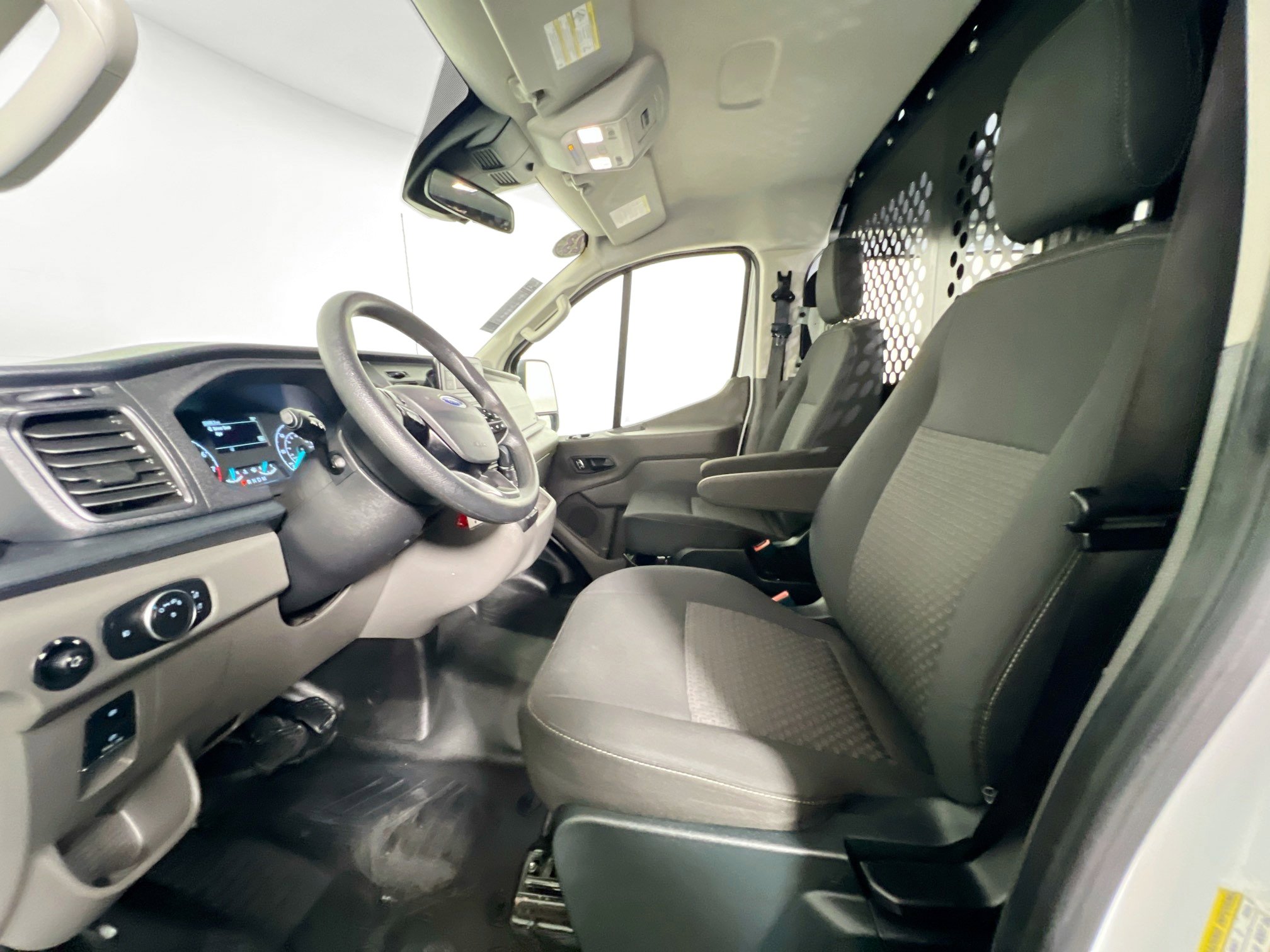 Used 2023 Ford Transit 250 Low Roof w/ Exterior Upgrade Package RWD image 14