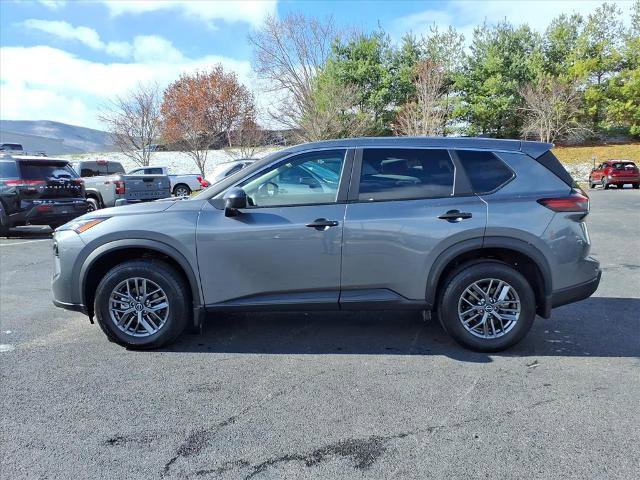 Certified 2025 Nissan Rogue S image 10