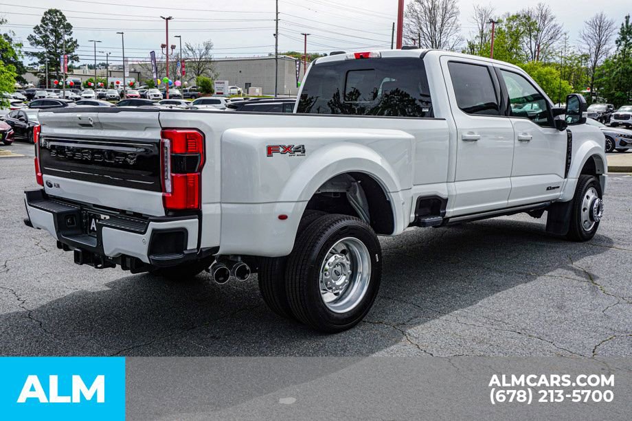 Used 2025 Ford F450 Platinum w/ FX4 Off-Road Package image 6
