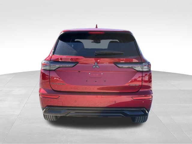 New 2026 Mitsubishi Outlander LE FWD image 4