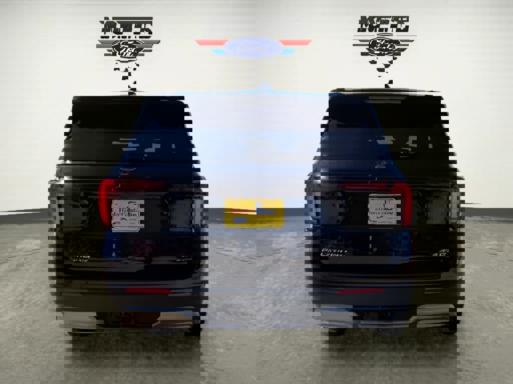 Certified 2025 Ford Explorer Platinum image 4