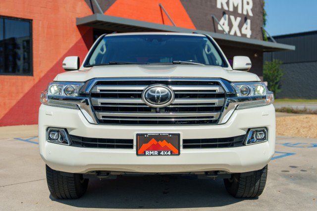 Used 2020 Toyota Land Cruiser AWD/4WD image 2