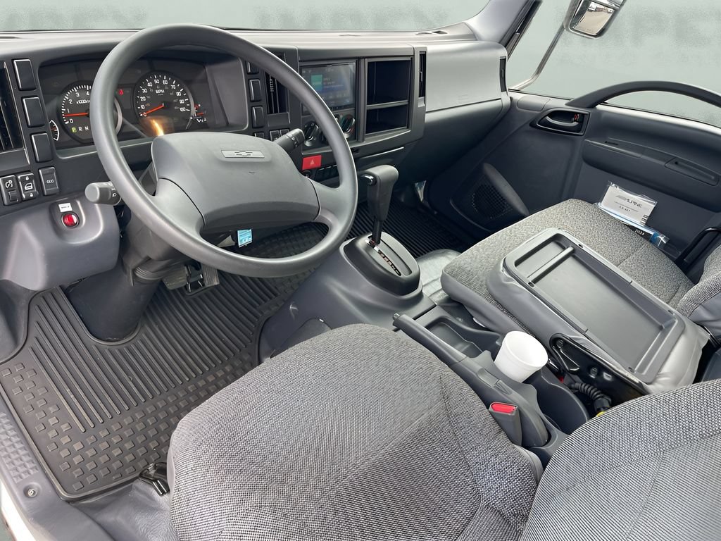 Used 2024 Chevrolet Low Cab Forward RWD image 10