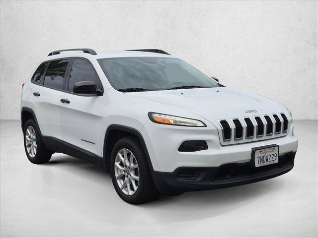 Used 2015 Jeep Cherokee Sport w/ Sport Appearance Group FWD image 3