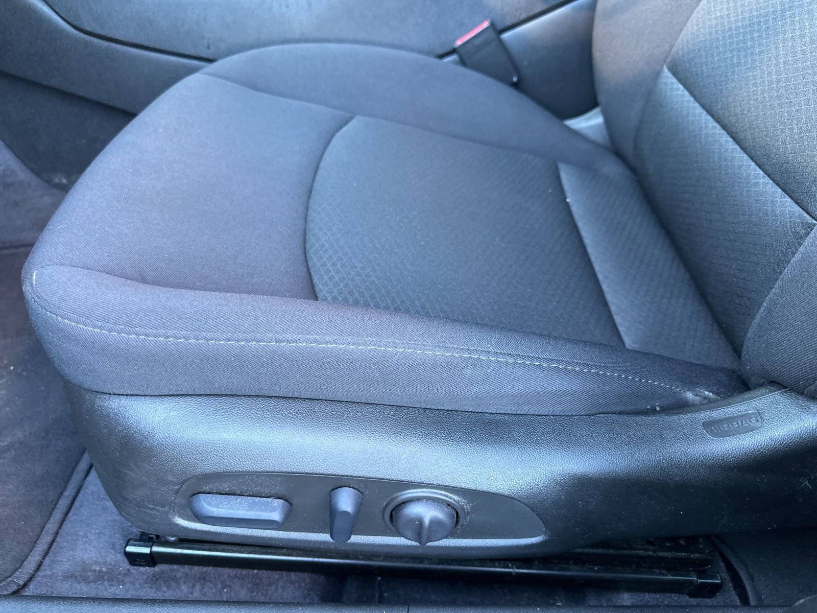 Used 2022 Chevrolet Malibu RS image 16