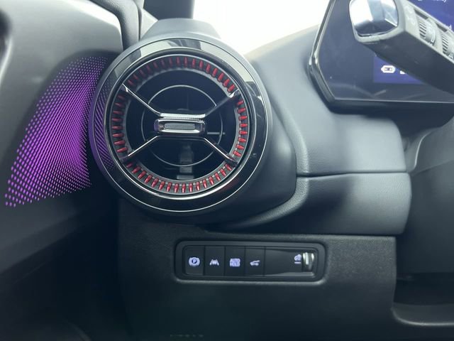 Used 2025 Chevrolet Equinox EV RS image 18