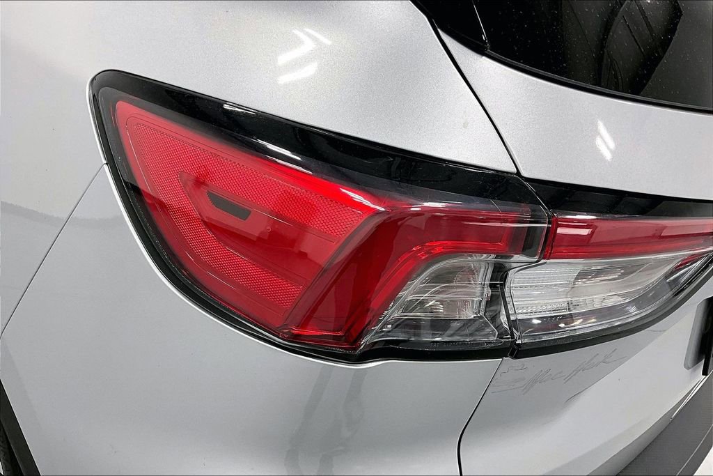 Used 2020 Ford Escape SEL image 38