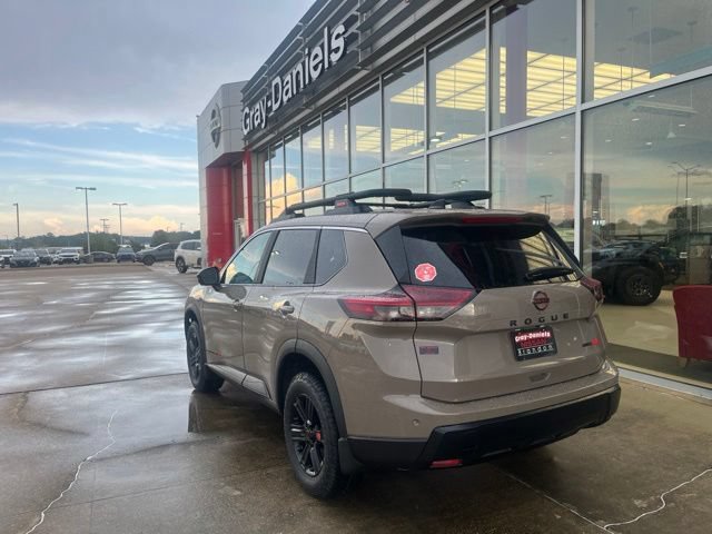 New 2026 Nissan Rogue SV AWD/4WD image 2