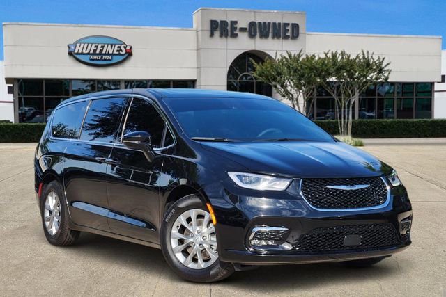 Certified 2026 Chrysler Pacifica Limited