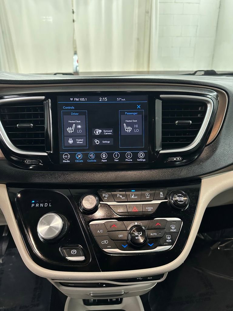 Used 2018 Chrysler Pacifica Touring-L Plus w/ Advanced Safetytec Group image 23