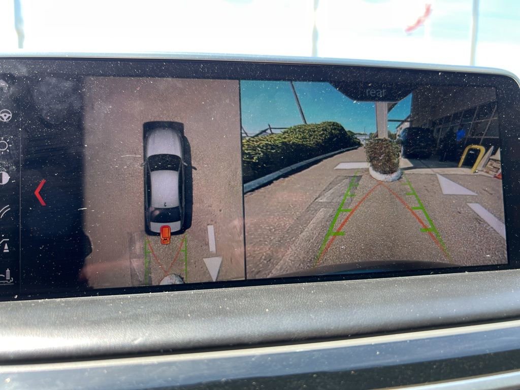 Used 2018 BMW 750i 750i image 3