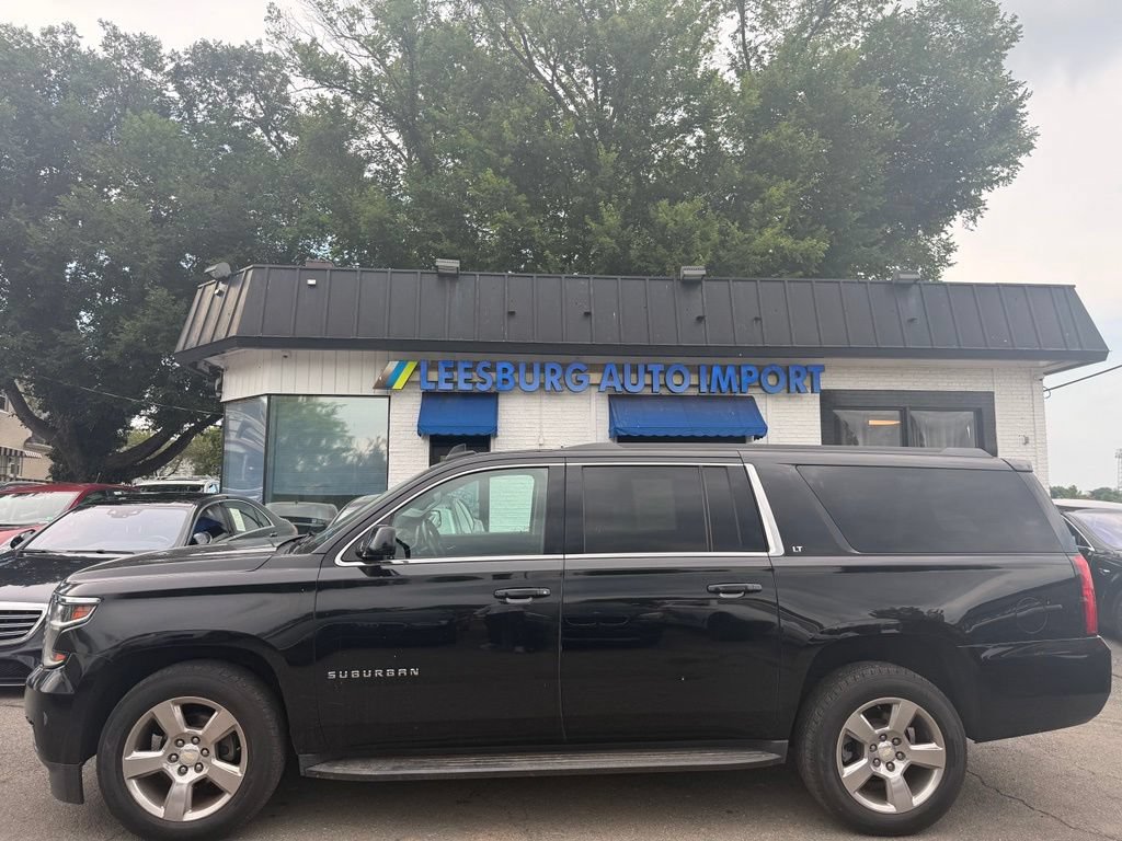 Used 2018 Chevrolet Suburban LT AWD/4WD image 5