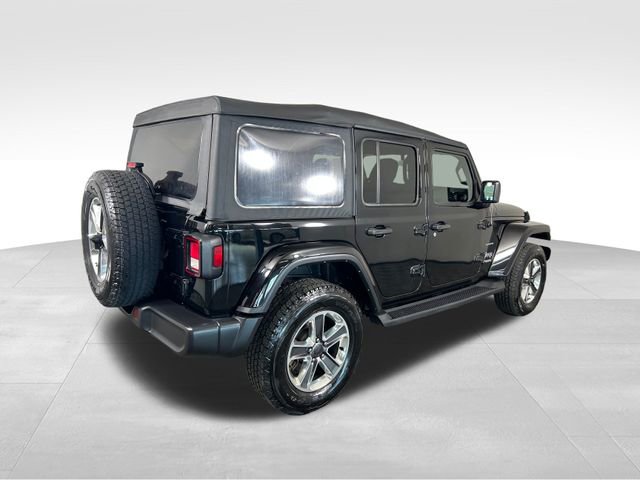 Used 2022 Jeep Wrangler Unlimited Sahara image 7