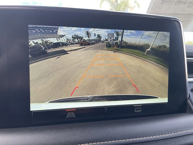 Used 2024 GMC Yukon SLT image 14