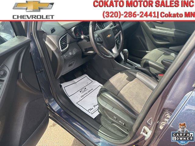 Used 2019 Chevrolet Trax LT w/ LT Convenience Package image 14