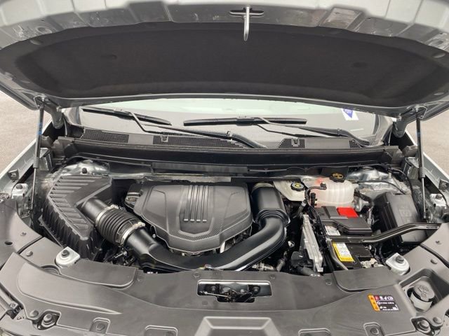 Used 2025 Chevrolet Traverse LT image 28