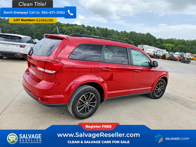 Used 2019 Dodge Journey SE w/ Connectivity Group FWD image 4