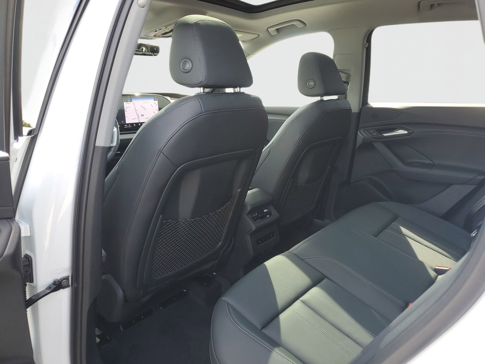 New 2025 Audi Q6 e-tron Premium AWD/4WD image 15