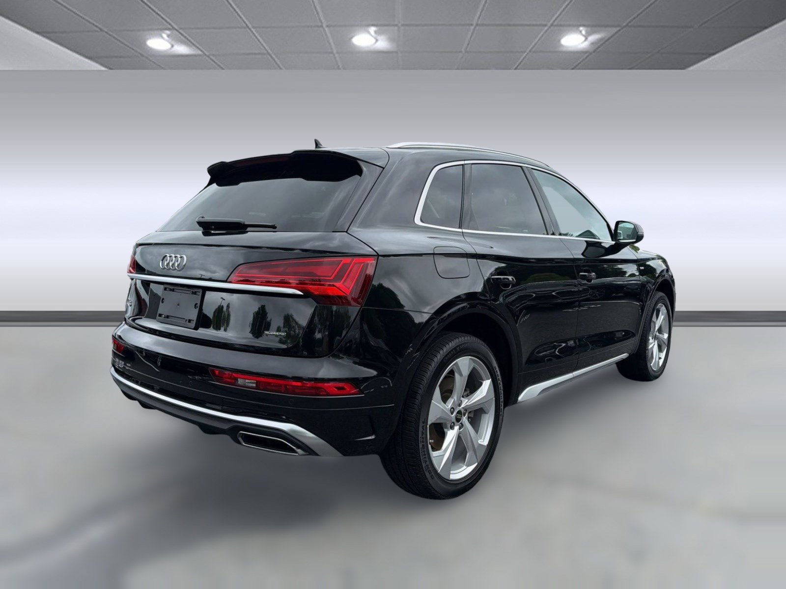 Used 2023 Audi Q5 2.0T Premium Plus w/ Premium Plus Package AWD/4WD image 9