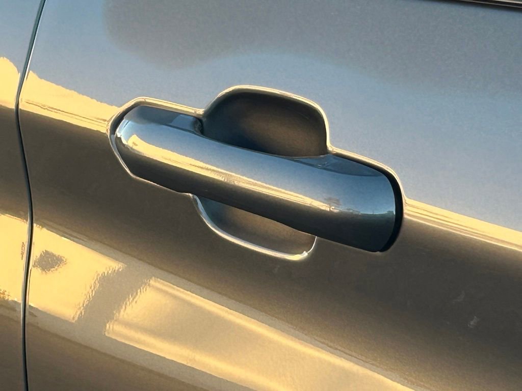 Used 2025 Ford Explorer ST-Line w/ Premium Package image 21