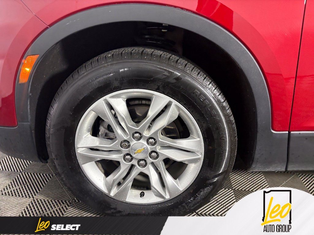 Used 2021 Chevrolet Blazer LT FWD image 25