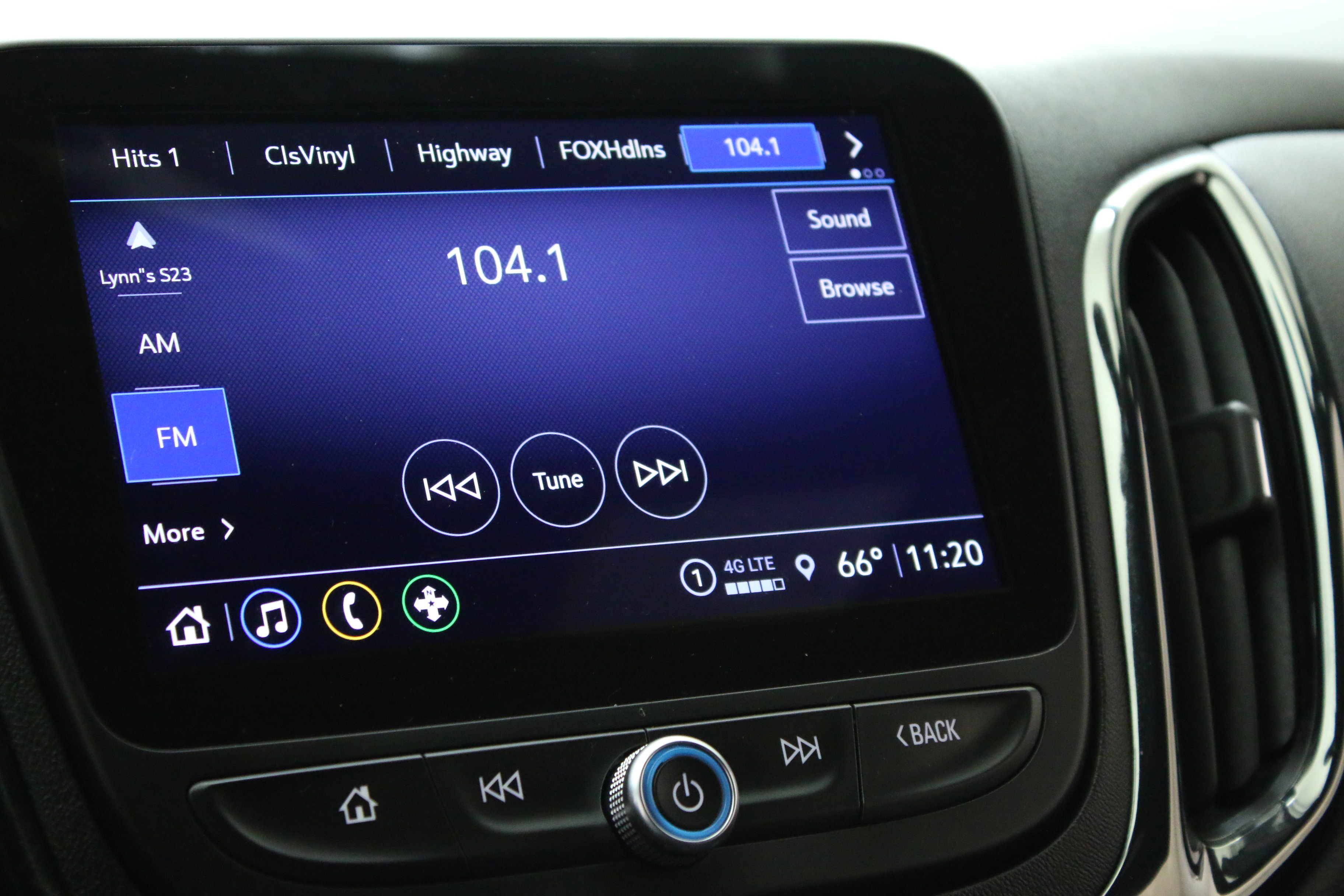 Certified 2024 Chevrolet Equinox RS AWD/4WD image 19