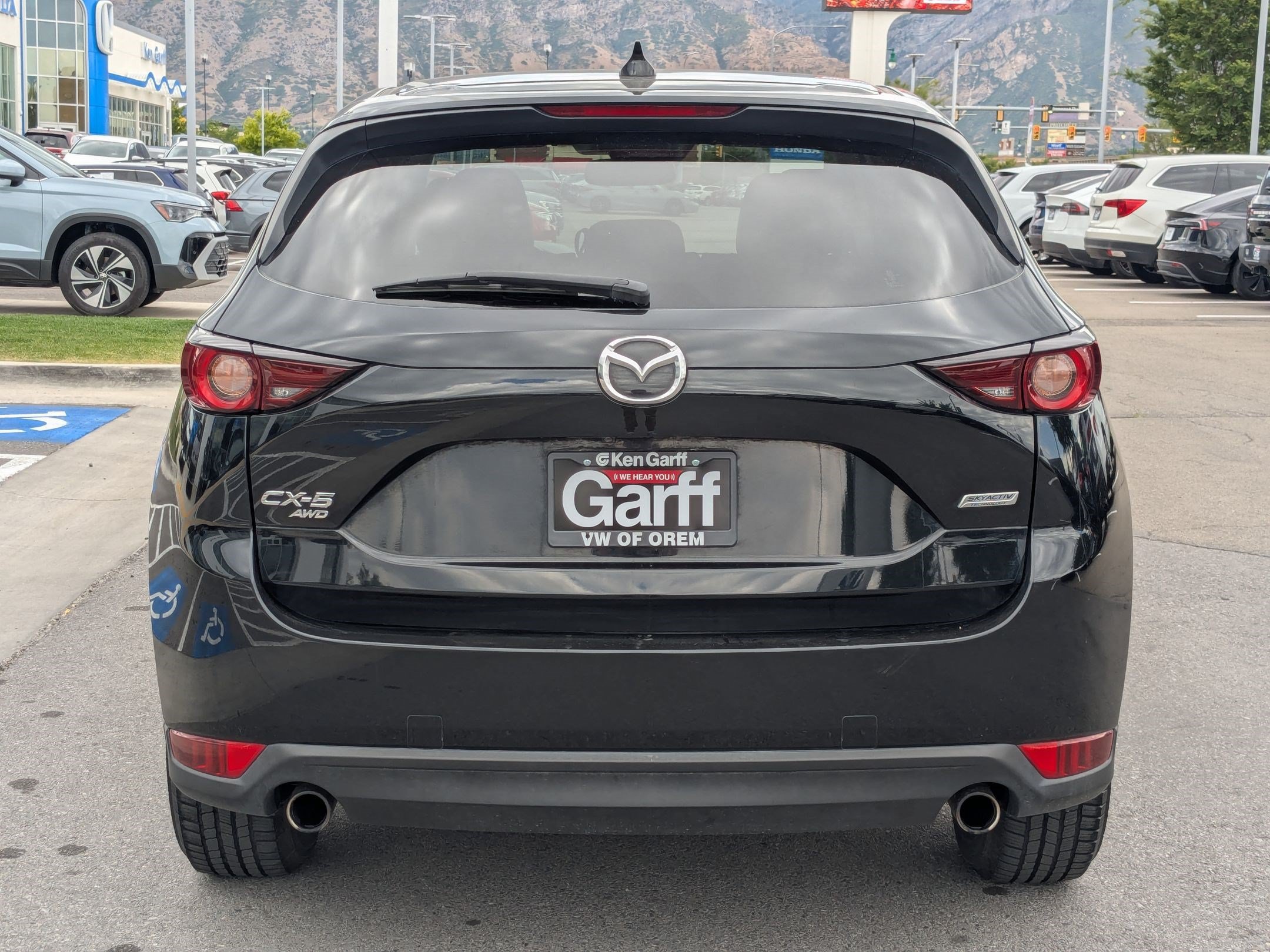 Used 2017 MAZDA CX-5 Touring w/ Preferred Equipment Package AWD/4WD image 7