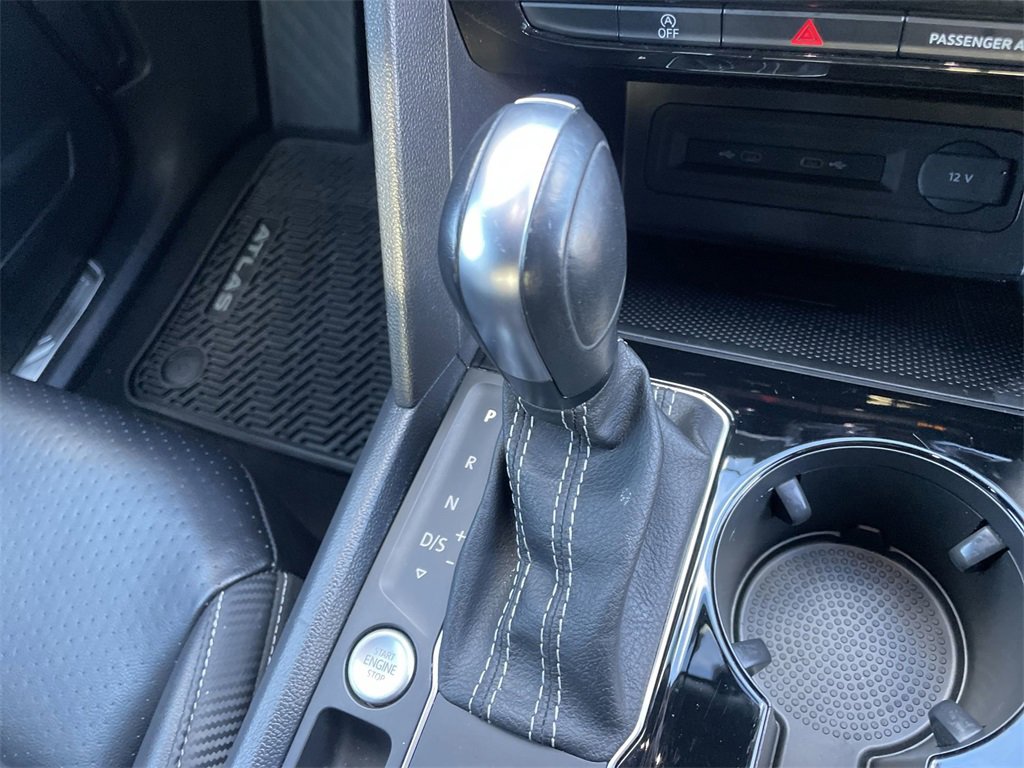 Used 2022 Volkswagen Atlas Cross Sport SE image 27